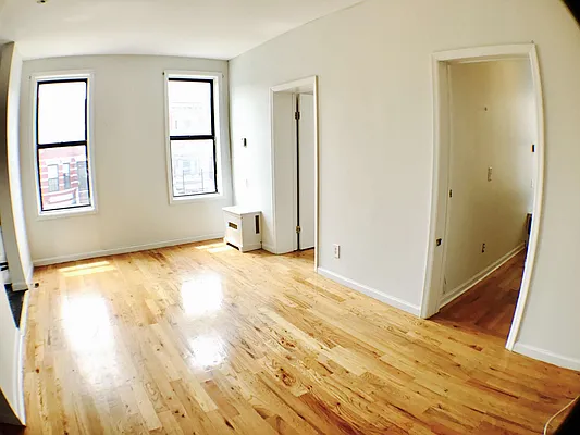 Rented by Lang Realty LLC | media 1