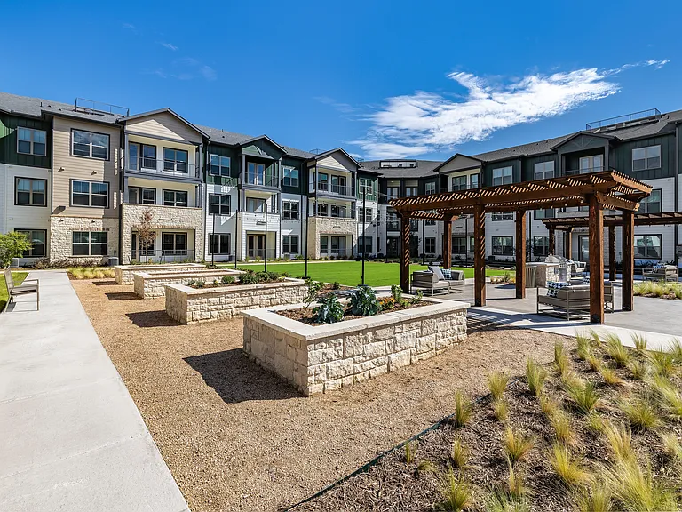 larkspur at creekside 015