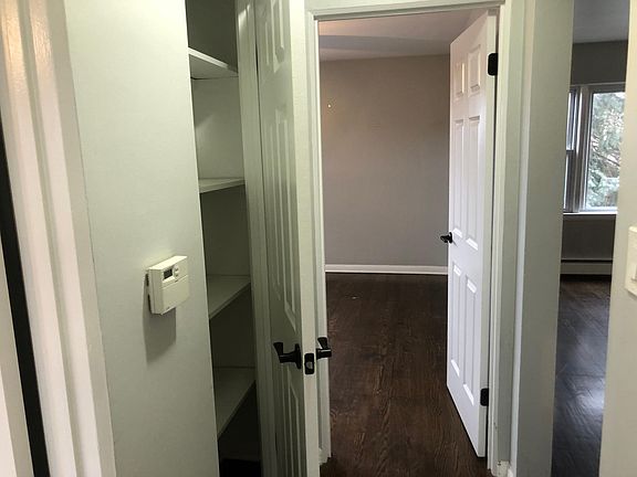 5th image of 340 S Cass Ave