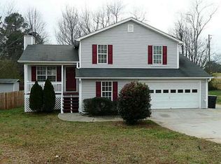 1341 Bennett Rd, Grayson, GA 30017