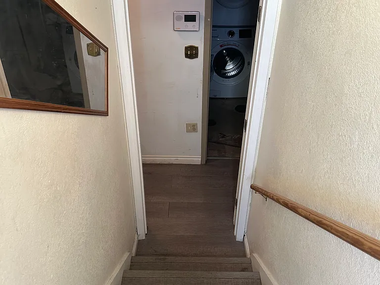 4505 E 8th Ave #2 — Photo 1