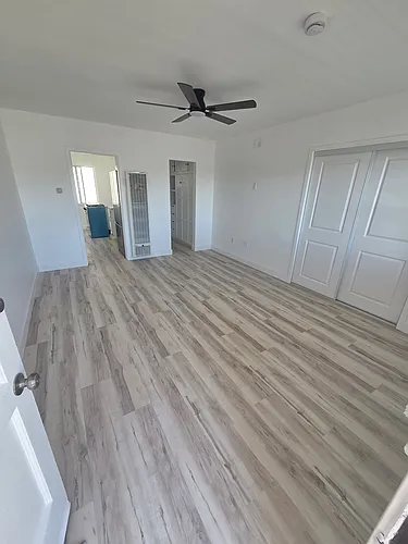 1811 Ocean Park Blvd #E Photo 1 1811 Ocean Park Blvd #E Photo 1