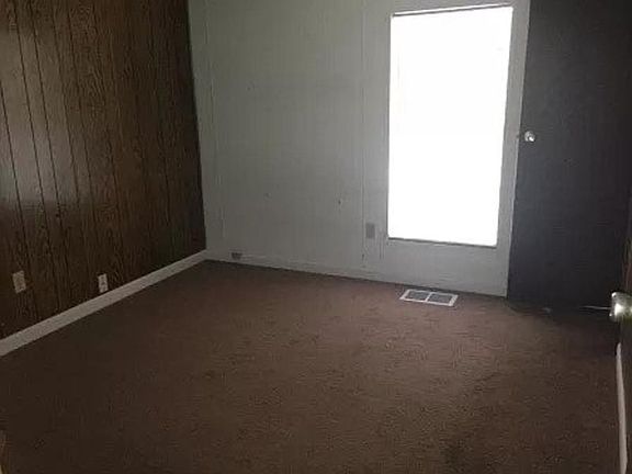 4th image of 8076 Susie St