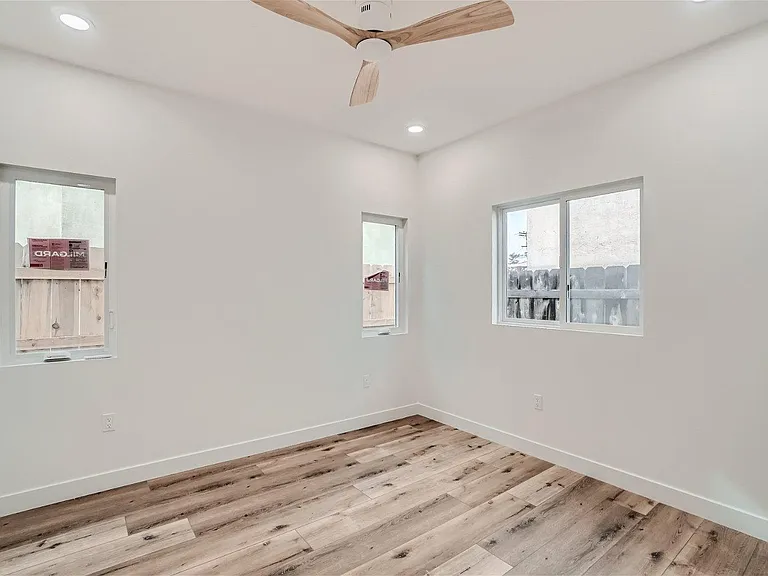 6264 Stewart St — Photo 14