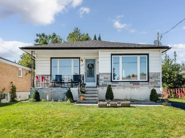 1108 Daly Ave, Cornwall, ON K6J 4V8