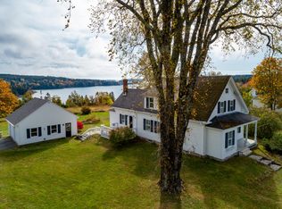 102 Harbor Rd, Swans Island, ME 04685