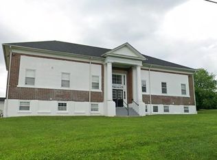 67 Schoeneck Ave APT 101, Nazareth, PA 18064