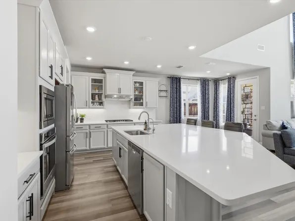 2431 Canary Grass Ln, Prosper, TX 75078