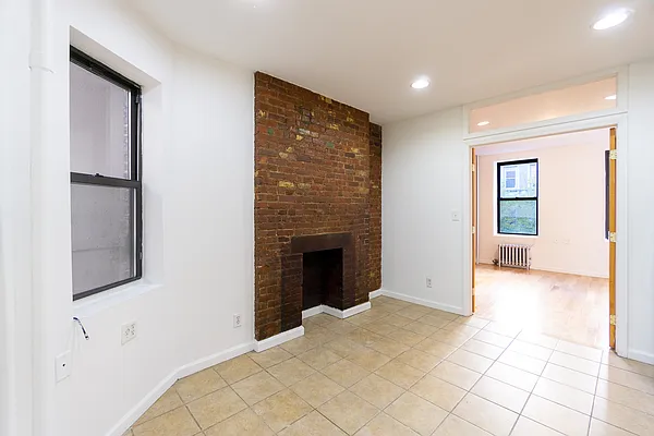 Rented by Compass | media 3