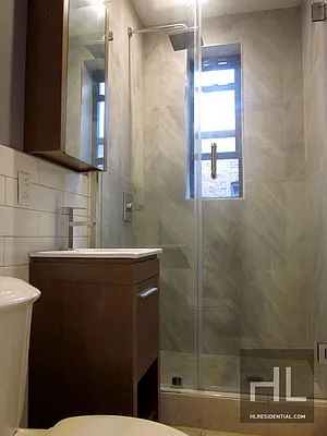 Rented by Highline Residential | media 30