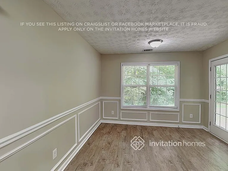 898 Kendall Park Dr — Photo 5