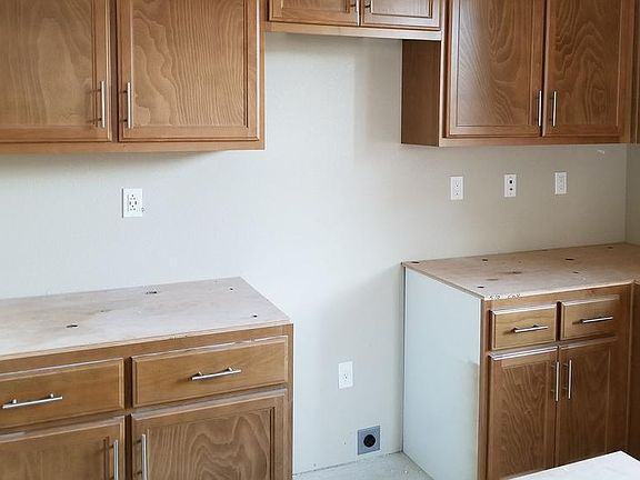 Homesite 16 Kitchen