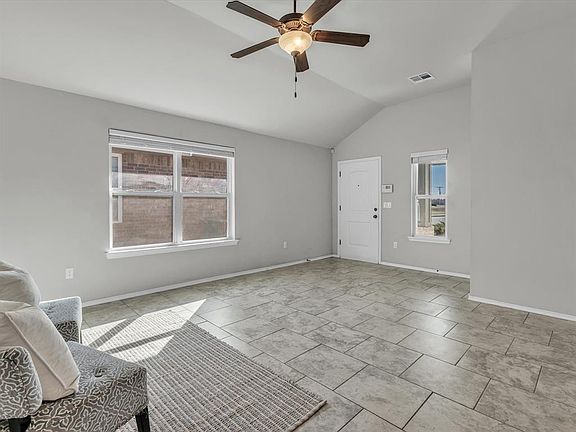 4th image of 5814 Marblewood Dr