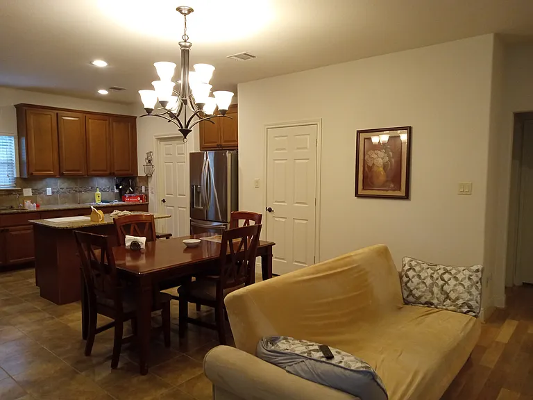 15705 Corinthian Way — Photo 16