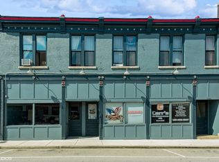 218 S State St, Marengo, IL 60152