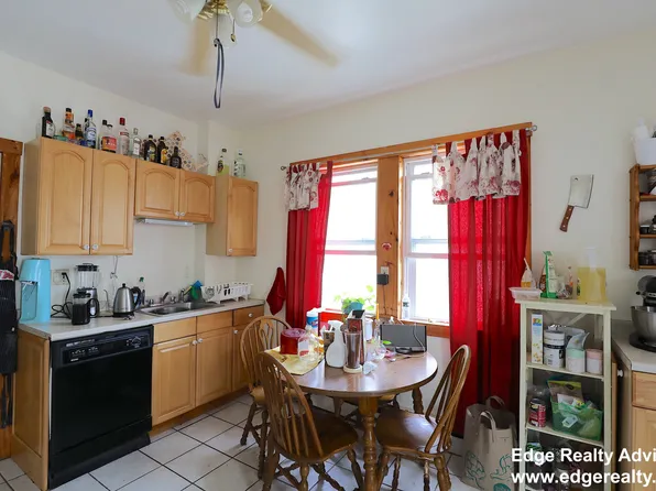 19 Antwerp St #2, Brighton, MA 02135