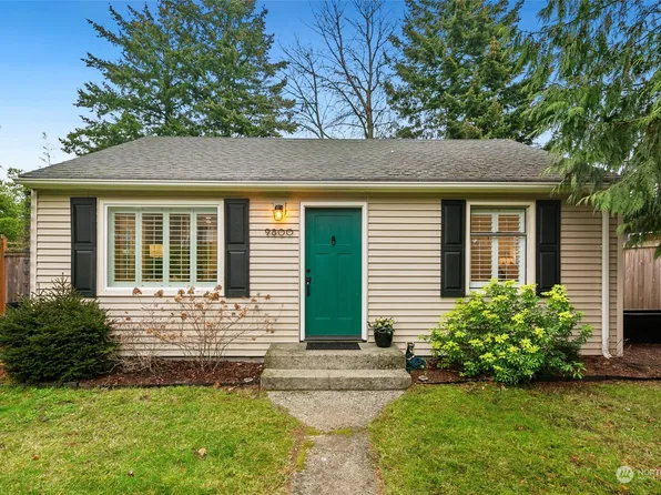 9800 31st Avenue SW, Seattle, WA 98126