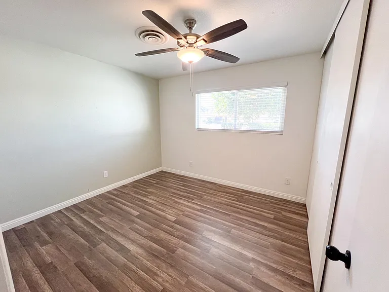 Guest bedroom