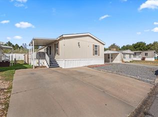 2600 N Hill Field Rd TRLR 4, Layton, UT 84041