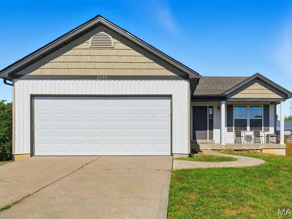 2197 Paige Marie Dr, Warrenton, MO 63383