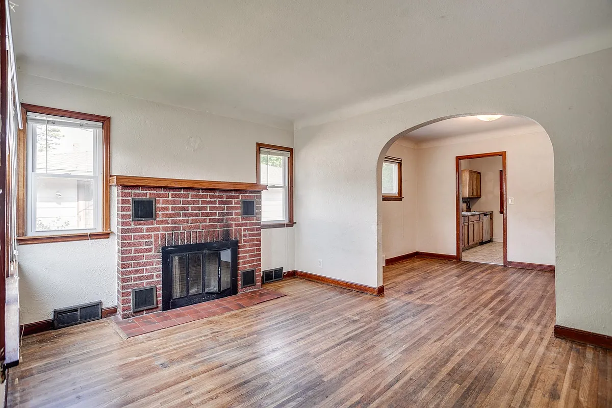 Living Room - 2227 Cole Ave SE