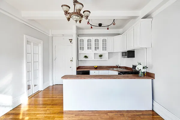 Rented by Brown Harris Stevens | media 2