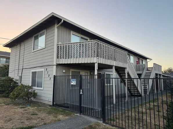 2323 3rd ST, 2323 3rd St APT C, Eureka, CA 95501