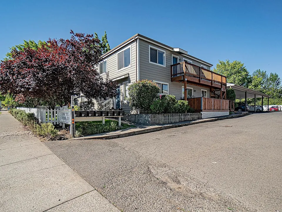295 Tolman Creek Rd
