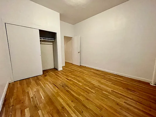 Rented by Compass | media 14