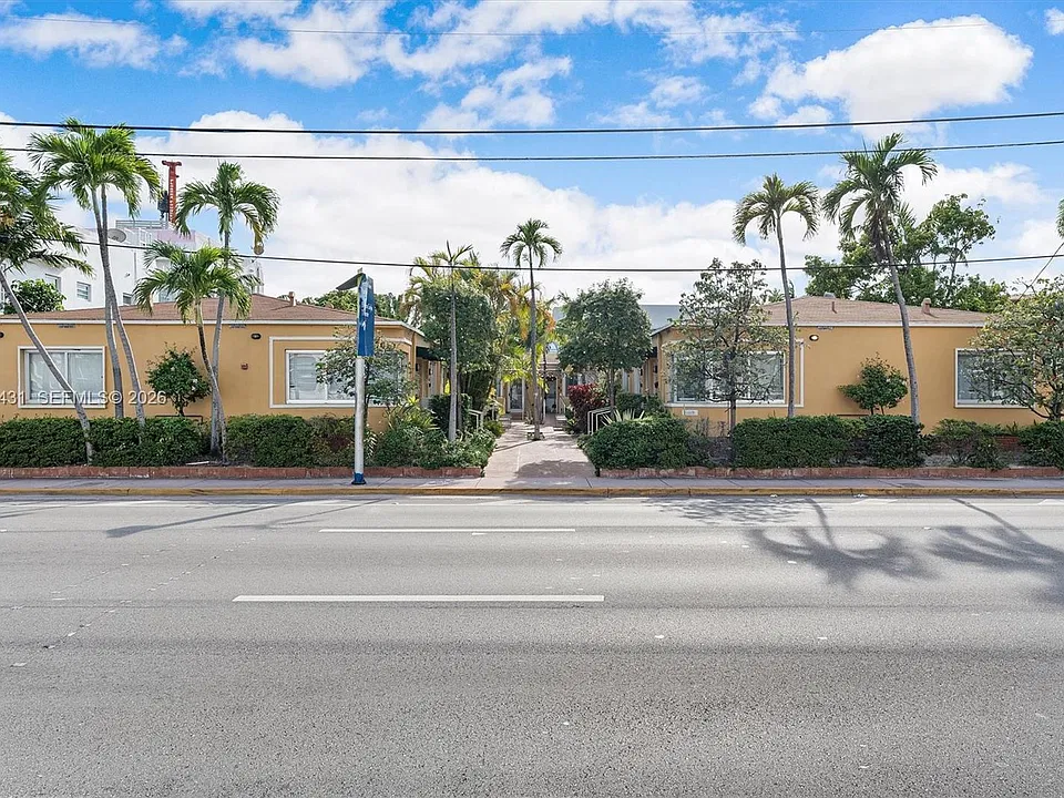7610 Harding Ave #5