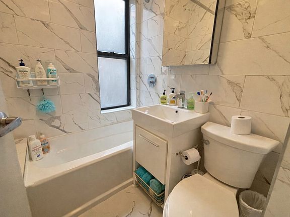 5th image of 17 W 125th St APT 5D