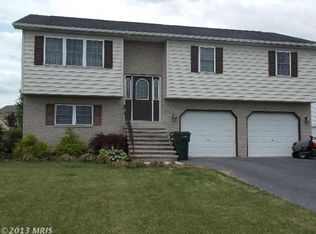 10468 Mapleton Rd, Shippensburg, PA 17257