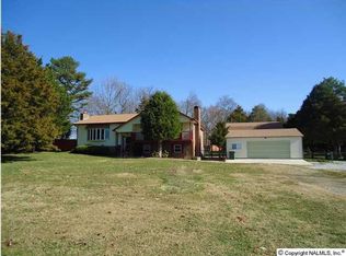 12007 W Ridge Dr, Huntsville, AL 35810