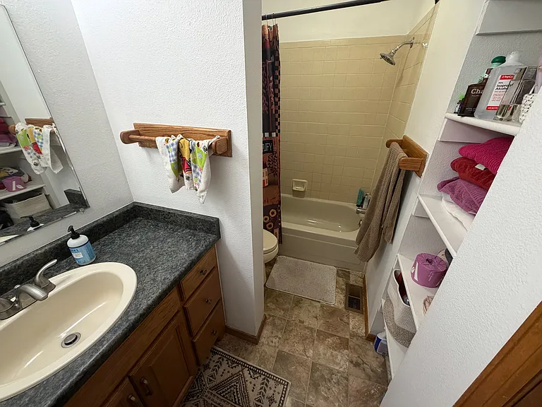 900 Ponderosa Way #A — Photo 8