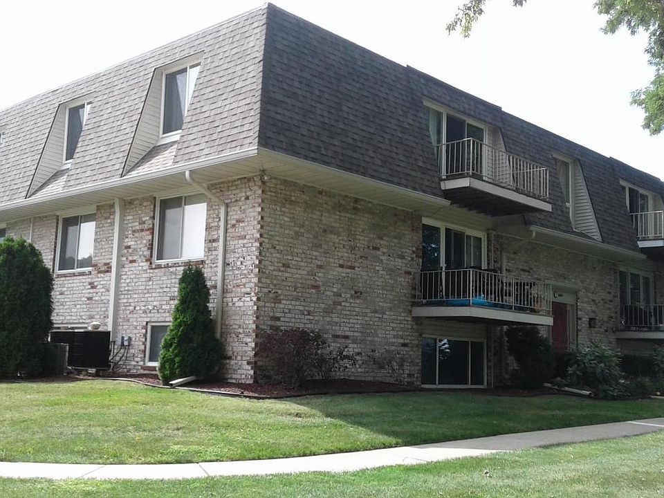 1st image of 3610 Lakeshore Dr APT C3