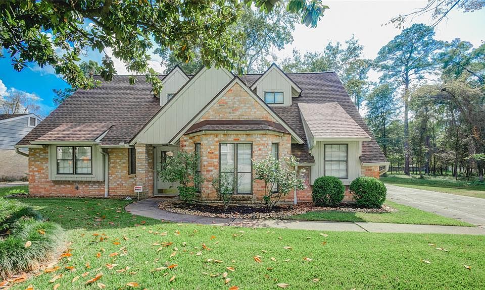 1st image of 723 Rosewood Dr
