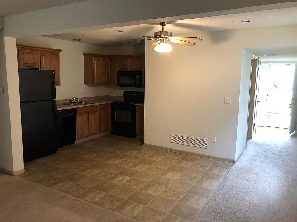 1st image of 4606 Willow Ave