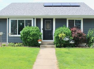 111 S 3rd Ave, Huxley, IA 50124