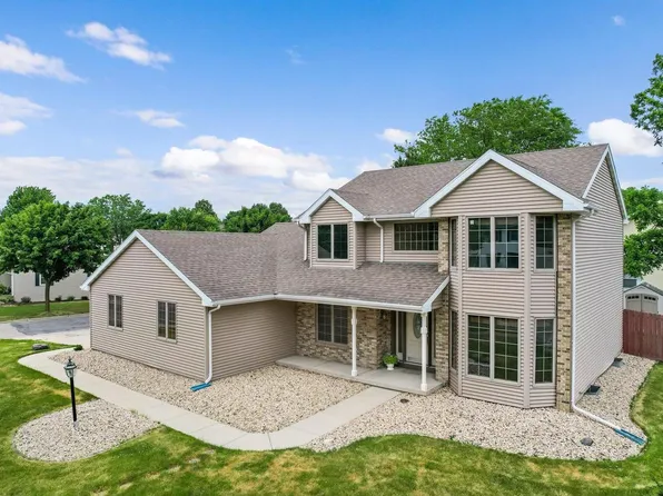 213 North High Point Road, Madison, WI 53717