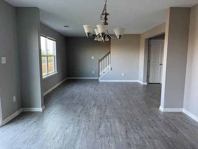 8133 Driftwood Loop — Photo 10