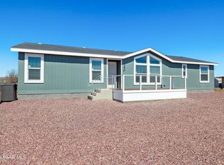 350 E Houston Rd, Paulden, AZ 86334