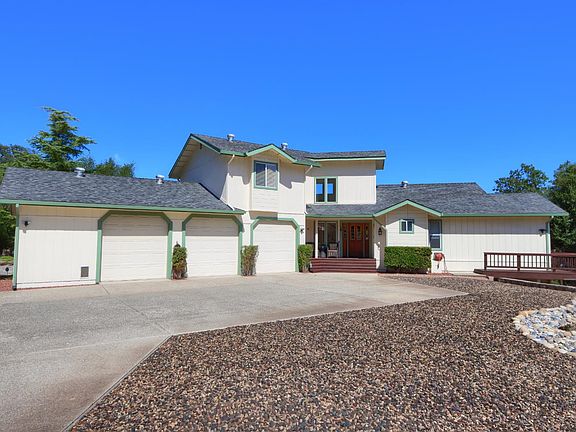 2nd image of 38393 Crestview Ln