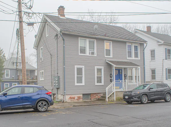 152 Saint James St APT 1, Kingston, NY 12401