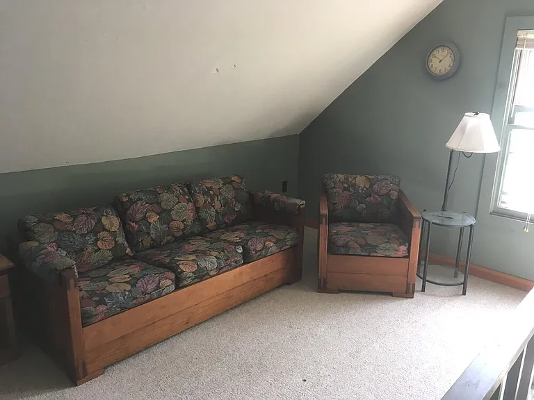 44 Clayton Ave — Photo 13