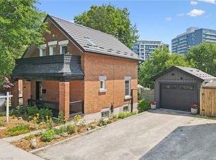 131 Surrey St E, Guelph, ON N1H3R1