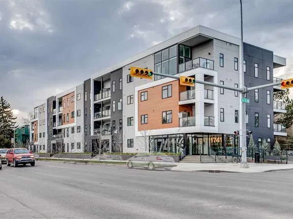 2702 NW 17th Ave SW #208, Calgary, AB T3E 8A5