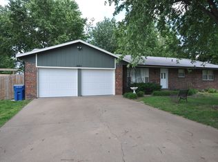 1003 Convair St, Bentonville, AR 72712