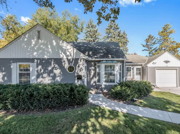 2320 Isalona Ln, South Saint Paul, MN 55075