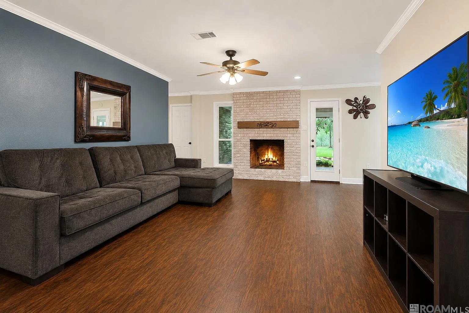 3 bed, 1876 sqft, $2,000 — Photo 3