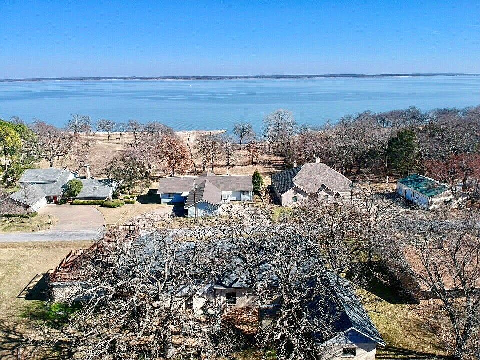 1st image of 51 Hughes Dr